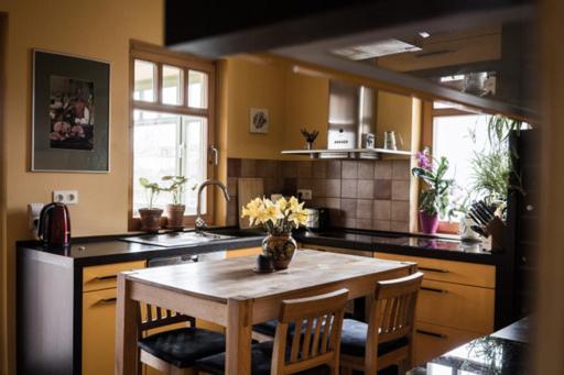 Ferienhaus Schiller Варен Екстериор снимка